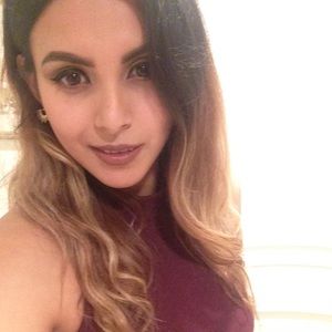 Meet your Posher, Ana