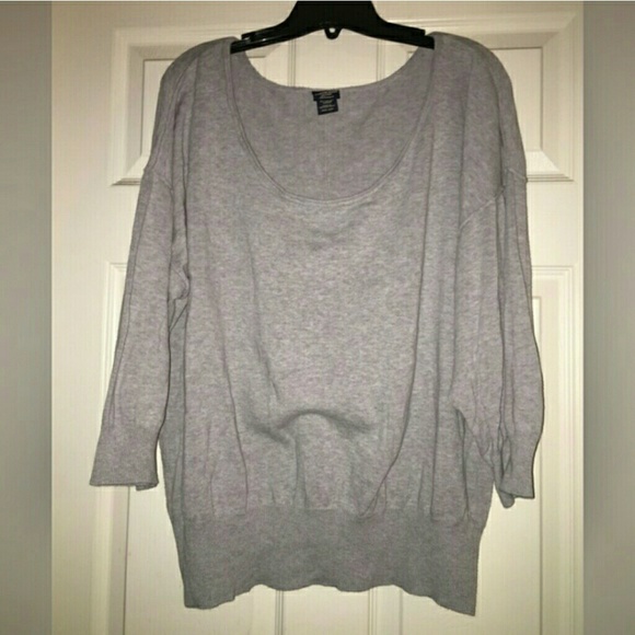Grey 3/4 Sleeve Sweater