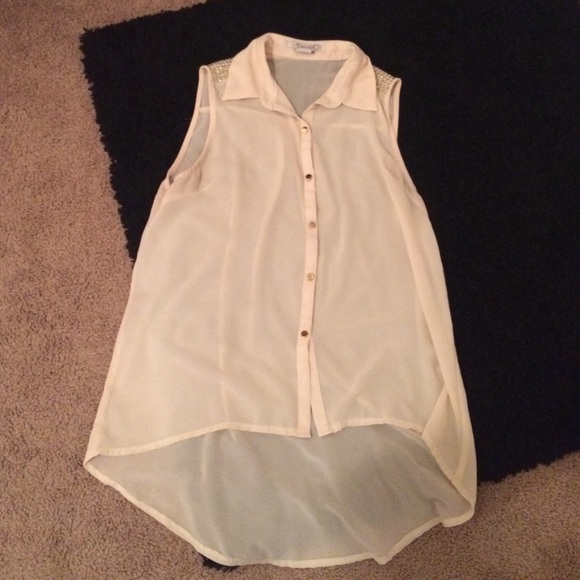 Button down blouse - Picture 1 of 2