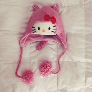 Hello Kitty knitted hat