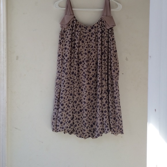 Lumière. formal bubble dress. - Picture 3 of 4