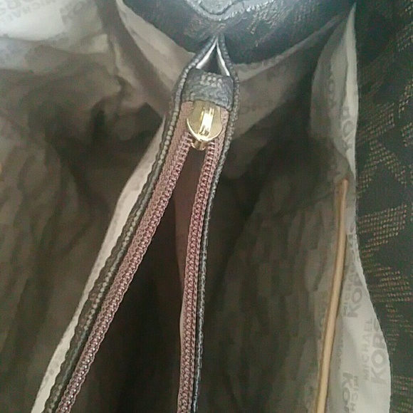 Michael Kors Bag - Picture 3 of 3