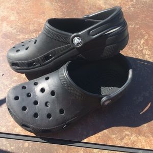Black Crocs