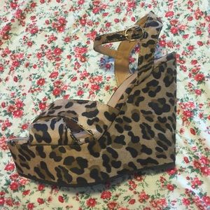 Leopard print wedges NWOT