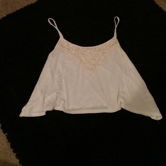 Flowly white crop top