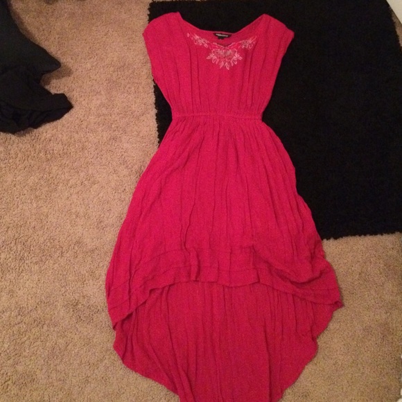 Dark pink dress with detailing