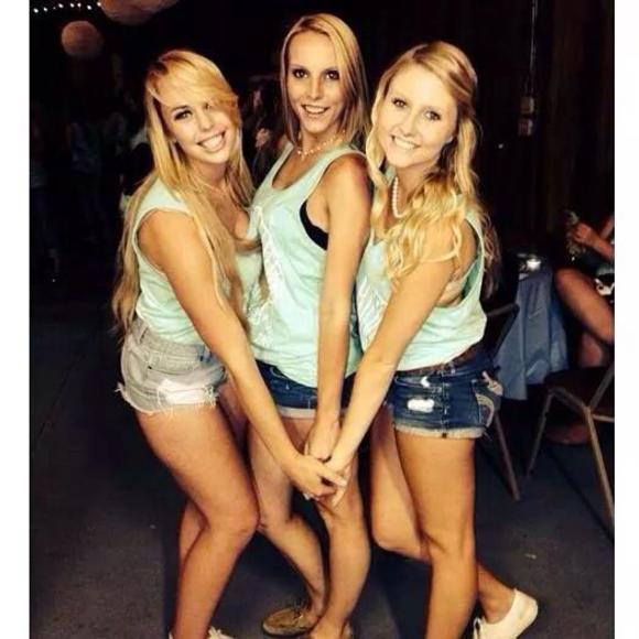 Meet your Posher, Nikki