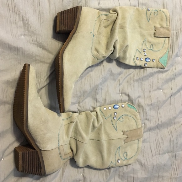 Suede Rebels slouch boots