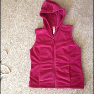 Lucy Fleece Hooded Vest