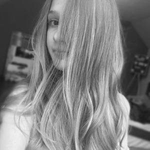 Meet your Posher, Bella