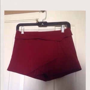 Forever 21 Shorts - Maroon Shorts Forever 21 Shorts - Maroon Shorts