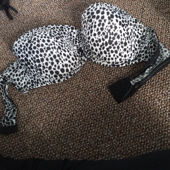 Strapless bra