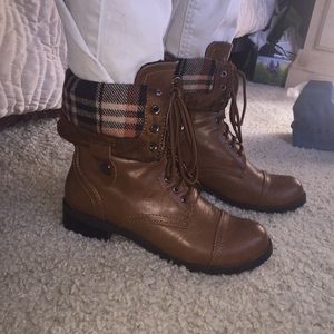 Chestnut hiking boots