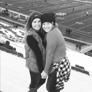 Meet your Posher, Brittany