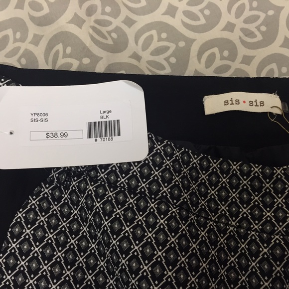sis • sis black and white print shorts - Picture 4 of 4