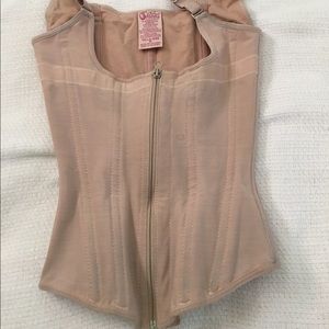 Waist cincher / Salome faja