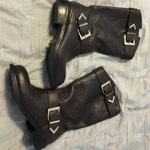 Brown short boots