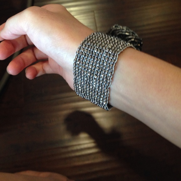 Bangle - Picture 2 of 2