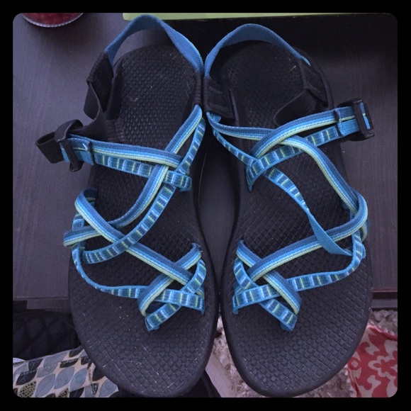 chacos 7.5