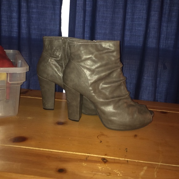 Woman size 11