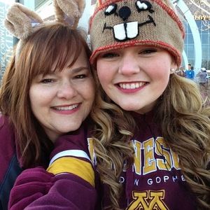 Meet your Posher, Chloé