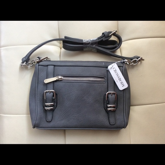 🌀 Adorable gray crossbody bag 🌀
