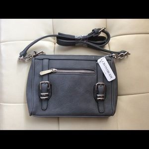 🌀 Adorable gray crossbody bag 🌀