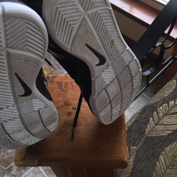 Nike young - Picture 3 of 4