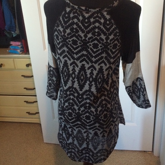Patterned tunic - Picture 2 of 2