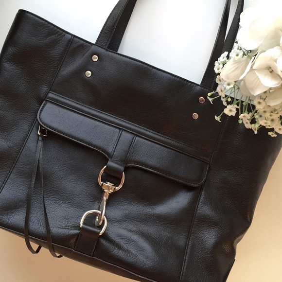 Rebecca Minkoff Handbags - 🎉HP 11/25🎉 {Rebecca Minkoff} Bowery Tote