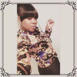 Meet your Posher, Delana