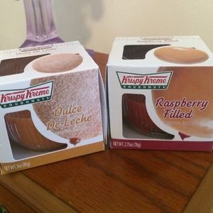 2 Krispy Kreme Donuts Candles NWT🍩