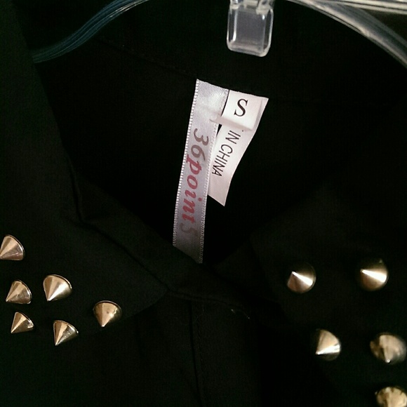 LAST DAY!! CLOSET CLOSING!! - Picture 4 of 6