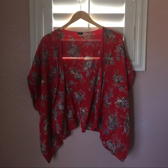 RARE KIMONO FROM BRANDY MELVILLE - Picture 1 of 4