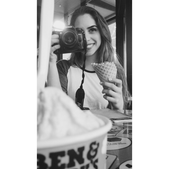 Meet Your Posher, Sonia! - Picture 4 of 4