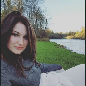 Meet your Posher, Rebecca