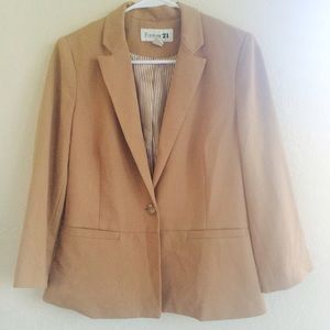 Cute F21 blazer!