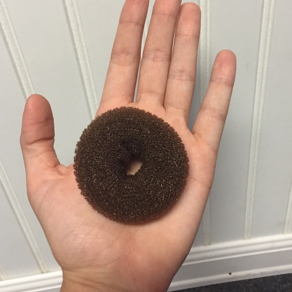 Two brown hair buns - Picture 3 of 3