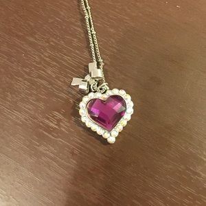 Betsy Johnson heart necklace