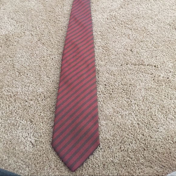 Authentic Armani Tie - Picture 3 of 3