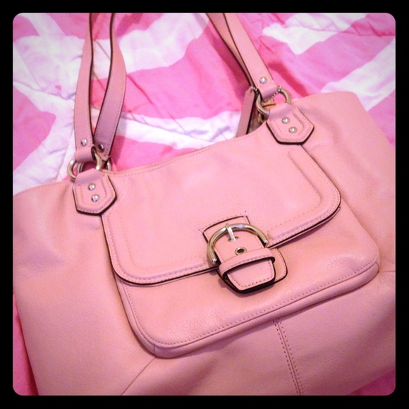 Coach Handbags - FLASH SALE! Large leather Coach Purse