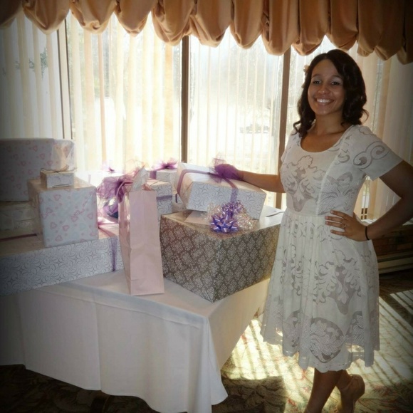 Anthropologie Off-white Lace Dress - Picture 4 of 4