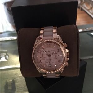 Micharl Kors ladies watch