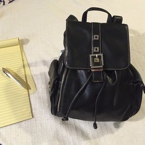 perlina leather backpack