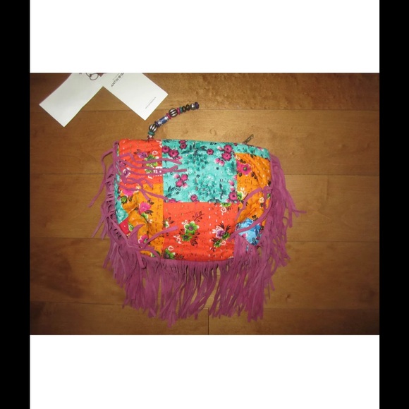 NWT ANTIK BATIK \