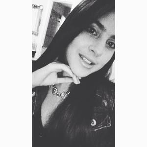 Meet your Posher, Lorena