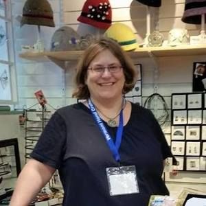 Meet your Posher, Stacie