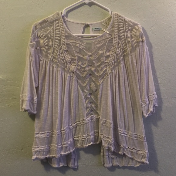 Urban Outfitters Open Back Lace Shirt💋