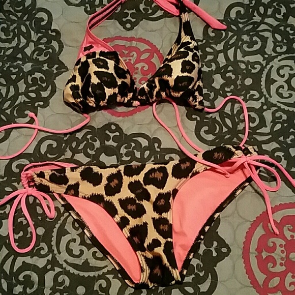 Fox bathing suit