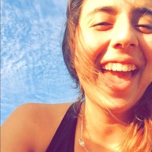 Meet your Posher, Marisa